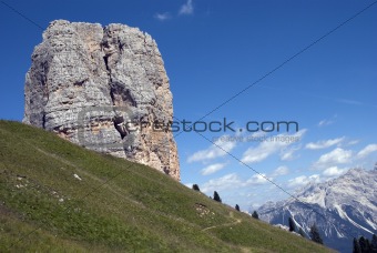 Dolomites path - Five towers view