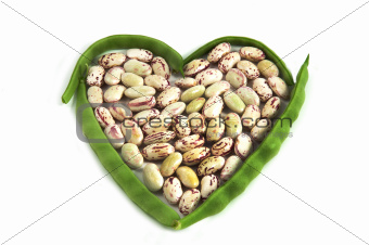 organic string beans on white background;