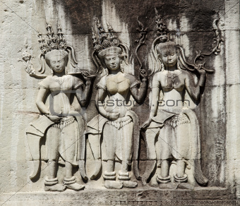 cambodia ancient khmer temple stone carvings angkor wat 