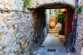 Archway with Big Pot in the Village of Corniglia, Cinque Terre, 