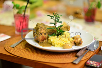Lamb Shank with Mashed Potato