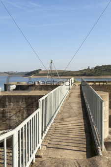 Footbridge over spillway
