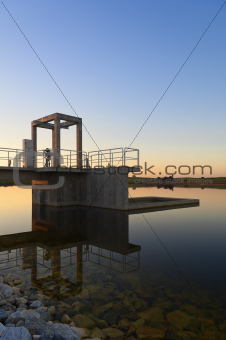 Outlet tower