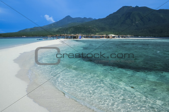 Camiguin island white beach philippines