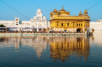 Daytime view of Golden Temple