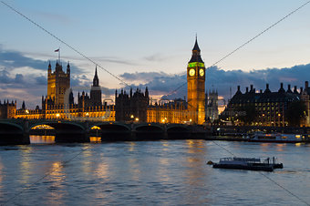 Cityscape of Big Ben and Westminster Bridge with river Thames. L