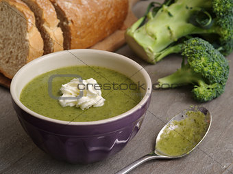 Broccoli soup and bread