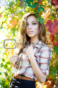 blond girl posing outdoor