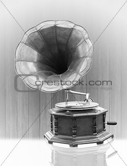 Vintage Gramophone 
