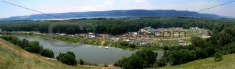 Grushinskiy festival on Mastrukov lakes