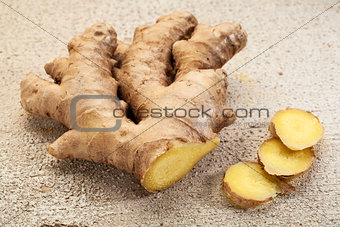 ginger root slices