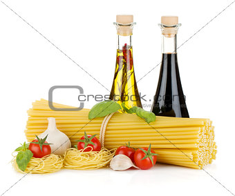 Pasta, tomatoes, basil, olive oil, vinegar and garlic