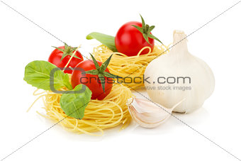 Cherry tomatoes, basil, garlic and pasta