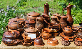 Ceramic dishes