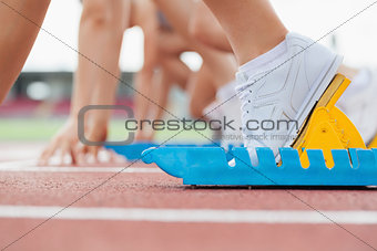 Starting block with runners
