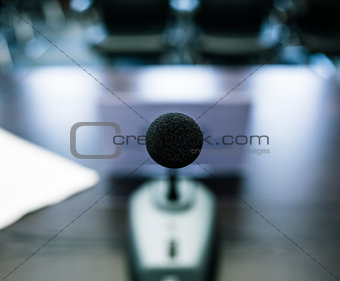 subjective view of the speaker to the microphone