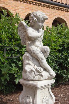 Cherub Cast Stone Garden Statuary Portrait