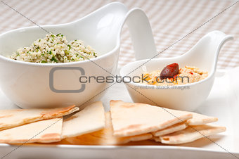 taboulii couscous with hummus