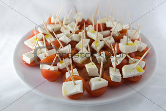 Cherry tomato brochettes plate