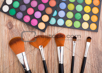 Makeup brushes and eye shadows