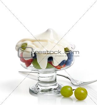  Fruits With Yogurt 