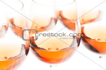wine glasses with rose wine