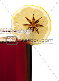 Mulled wine with lemon slice and anise