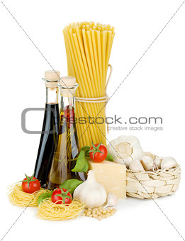 Pasta, tomatoes, basil, olive oil, vinegar, garlic and parmesan 