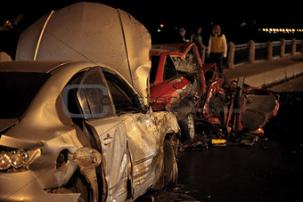 accident at night road