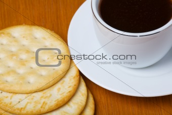 Coffee and crackers