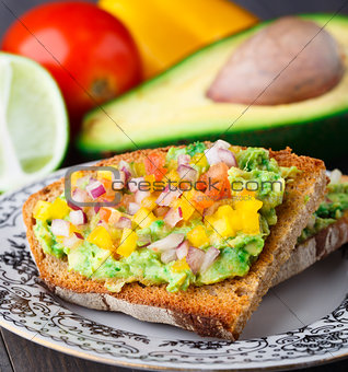 Sandwich with avocado