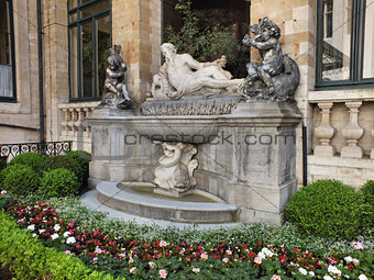 Hotel de Ville Fountain