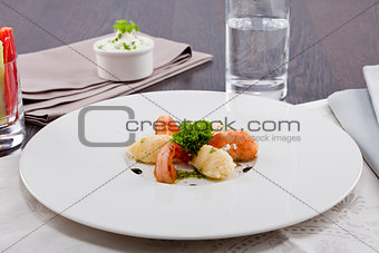 grilled shrimps with potato and kohlrabi puree