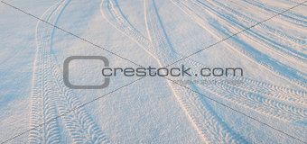 Tire tracks on the snow 02