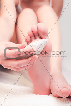 woman doing a pedicure