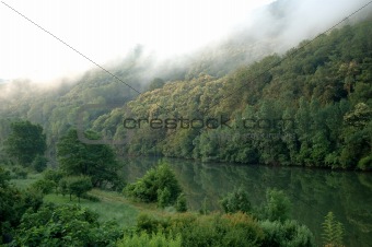 Fog on the river in the Tarn valley