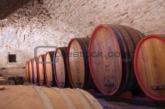 Wine casks