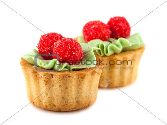 Pair of cakes basket with cream