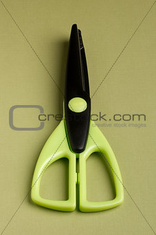 Scissors for decorative works