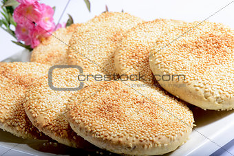 Chinese Food: Toasted Cakes with sesame seeds