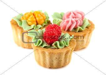 Three cakes basket