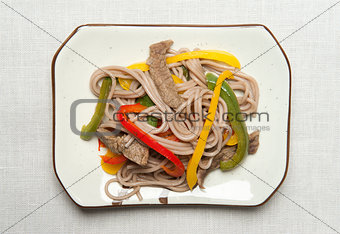 Buckwheat noodles with meat and vegetables