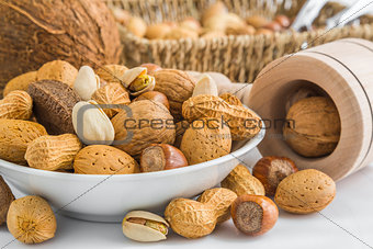 pistachio, peanuts, almonds, hazelnuts, walnuts, brazil nuts, co