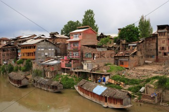 Living in Srinagar, Kashmir 2