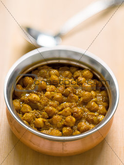 rustic indian chickpea curry
