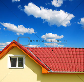 roof with clay tiles