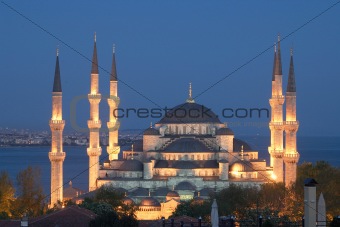 Main mosque of Istanbul - Sultan Ahmet (Blue mosque) at early ev