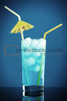 Blue cold cocktail 