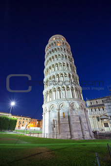 Pisa leaning tower at dawn
