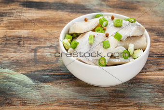 herring with green onion